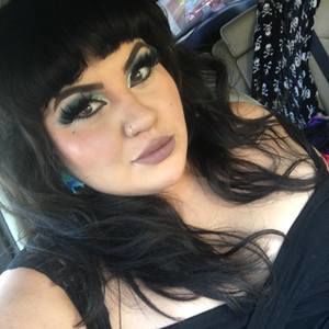 Meet your Posher, Jenn